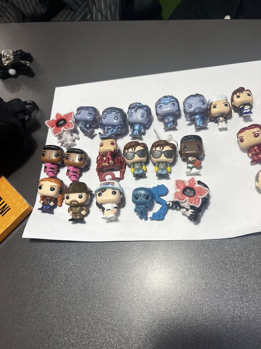 Stranger things toys Коплю маме на день рождение пожалуйста купите