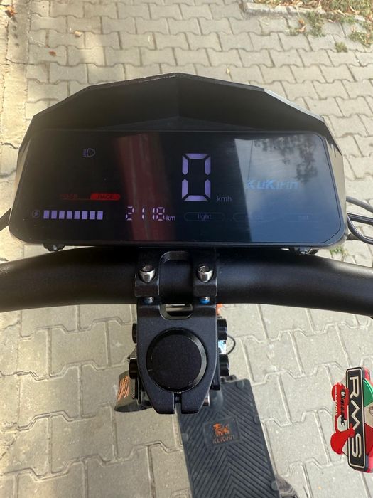 Trotinetă electrică kukirin g4