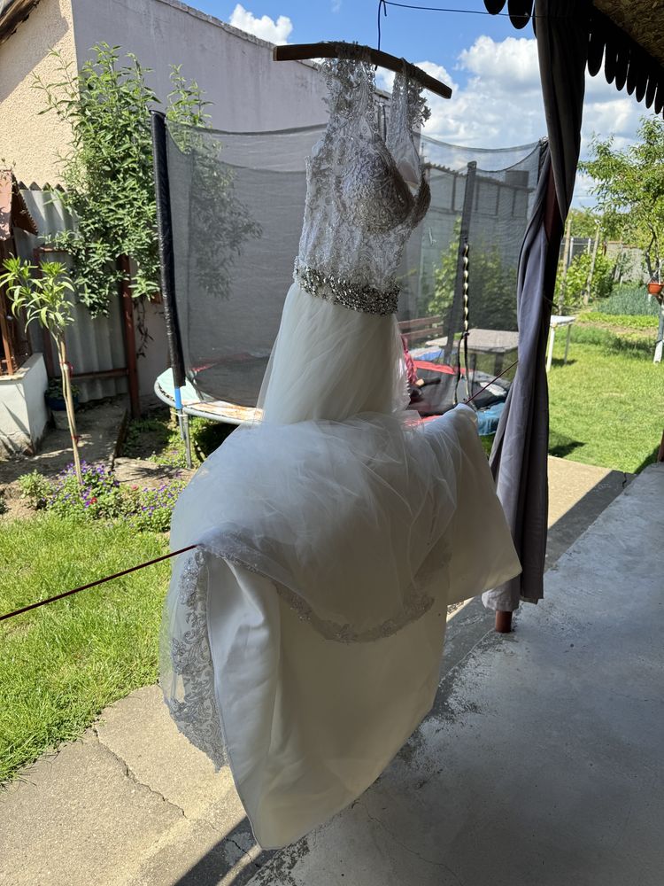 Rochie De Mireasă , Mărimea 38/40 , Cristina Edu
