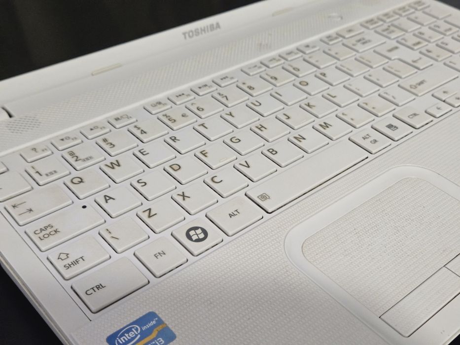 Vand laptop Toshiba Satellite