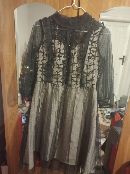 Vând rochie evenimente