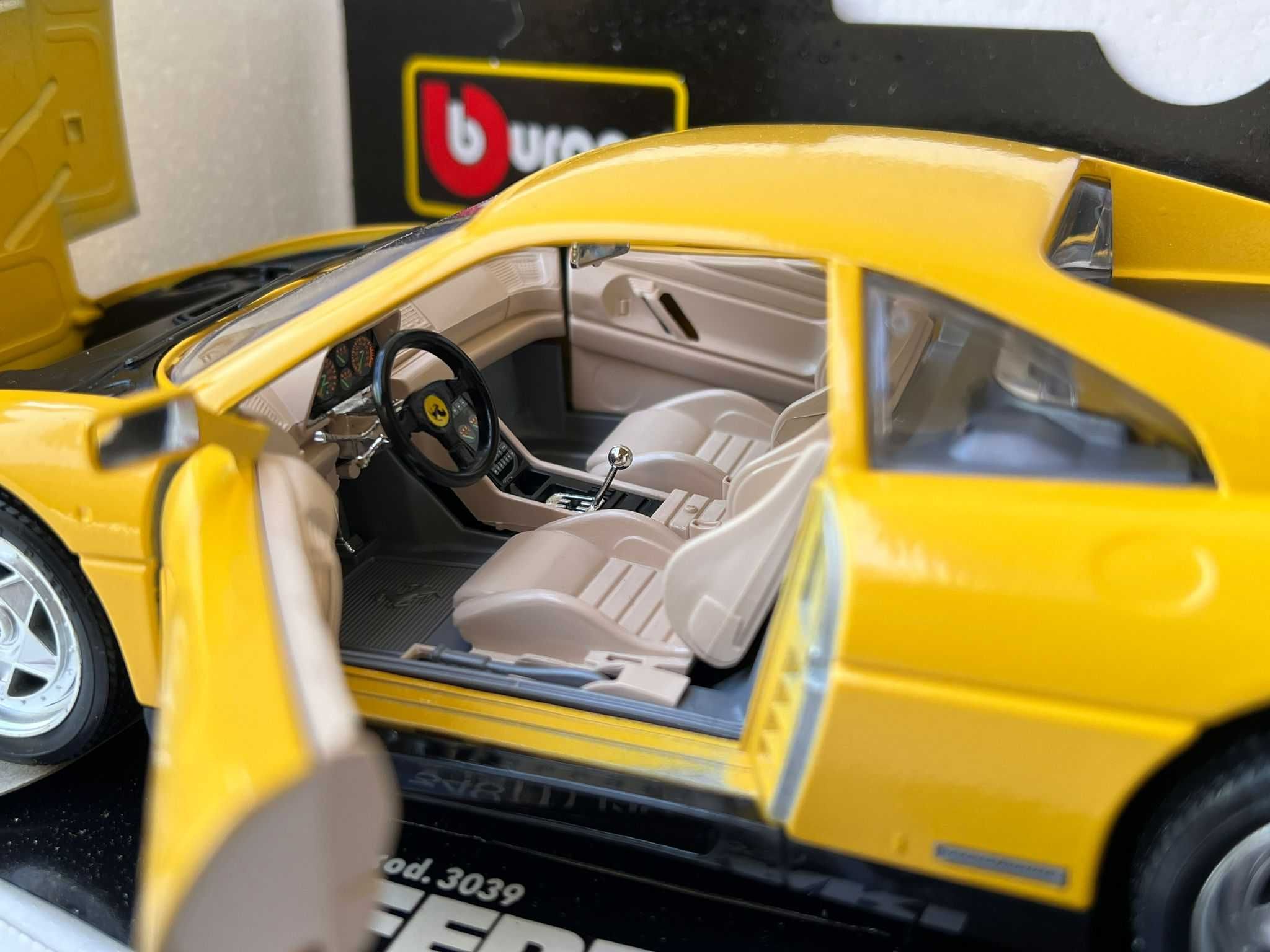 Macheta Auto 1/18 Burago Ferrari 512 Testarossa 1984