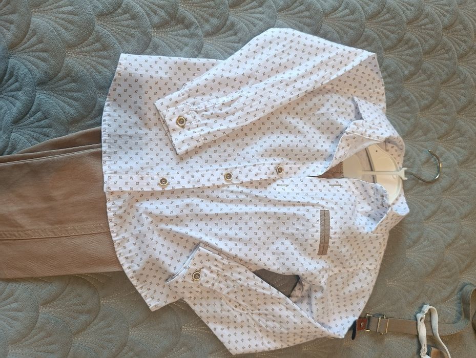 Продам костюм. Комплект для мальчика 3 годика