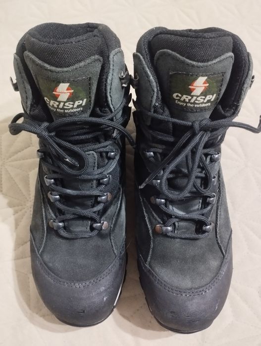 Bocanci Crispi piele naturala