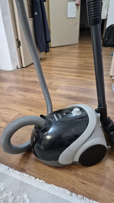 Продам пылесос Самсунг в хорошем состояние