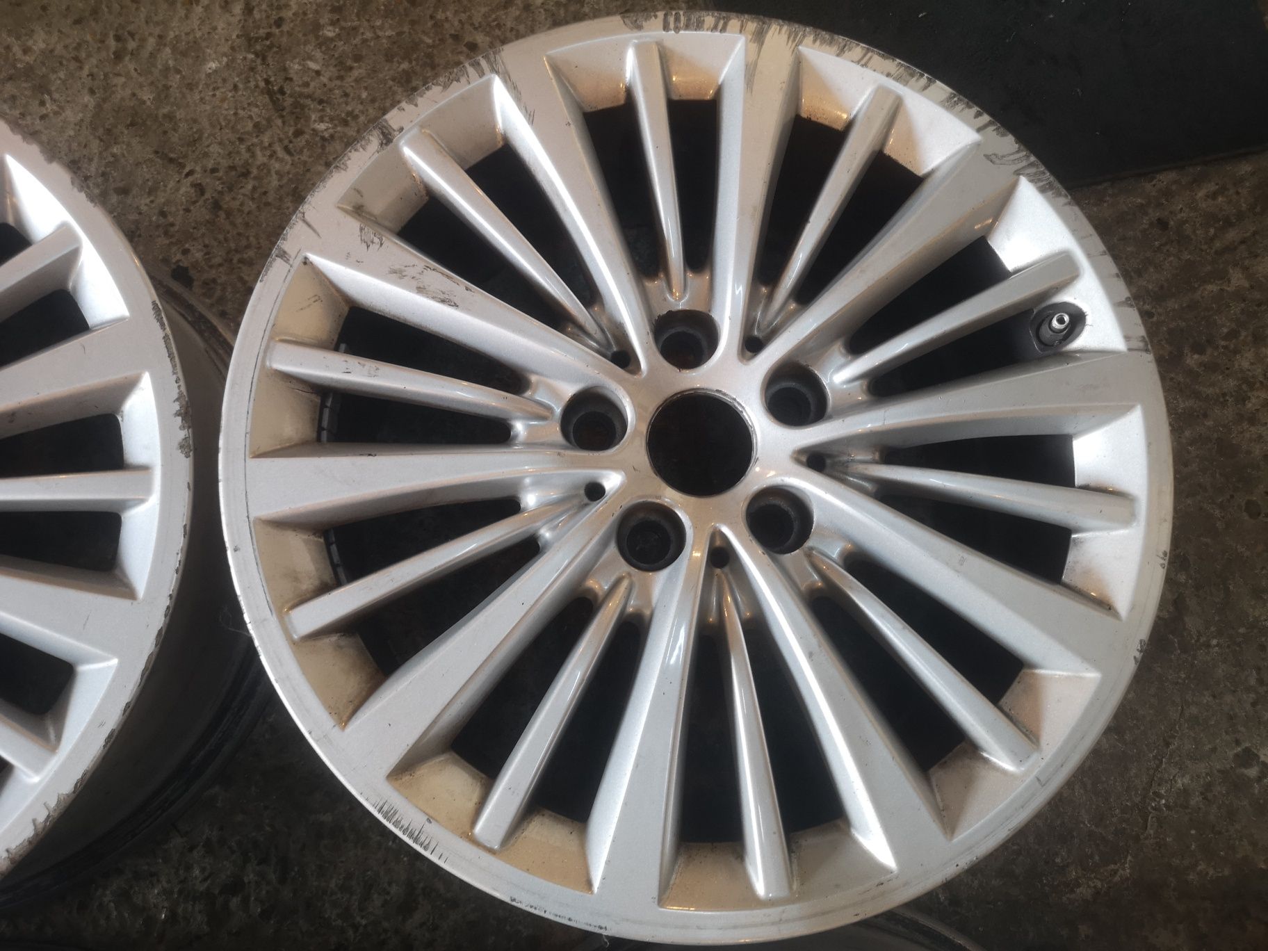 Jante R17 BMW seria 2 F45, F46 5x112mm
