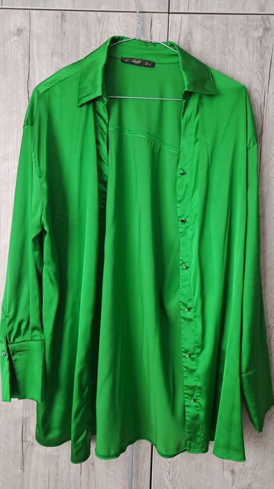 Bluza din saten verde smarald