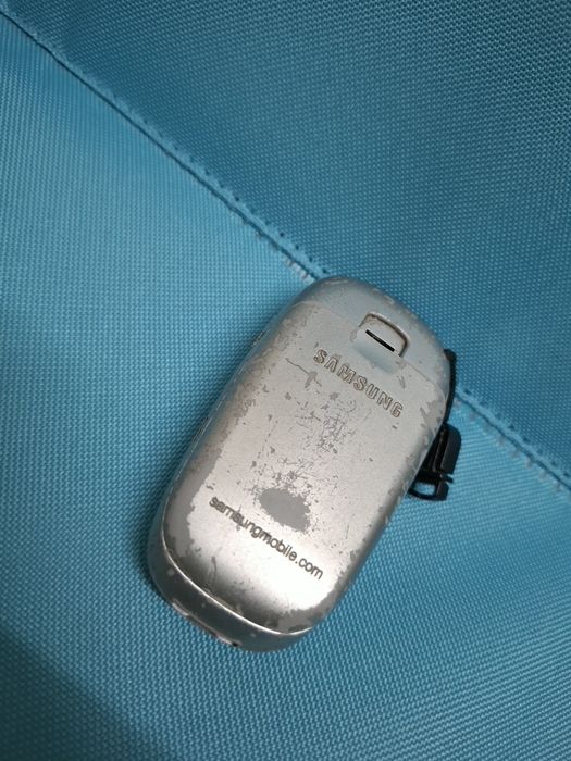 Ретро Samsung E330