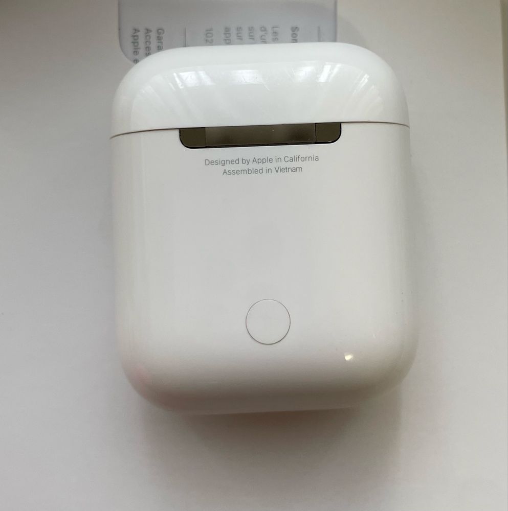 Оригинални Air Pods (2 поколение) слушалки