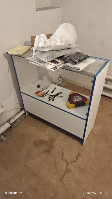 Продам тумбы для магазина