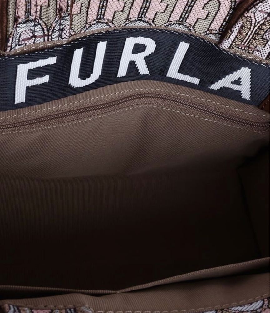 Furla Opportunity нова с етикет