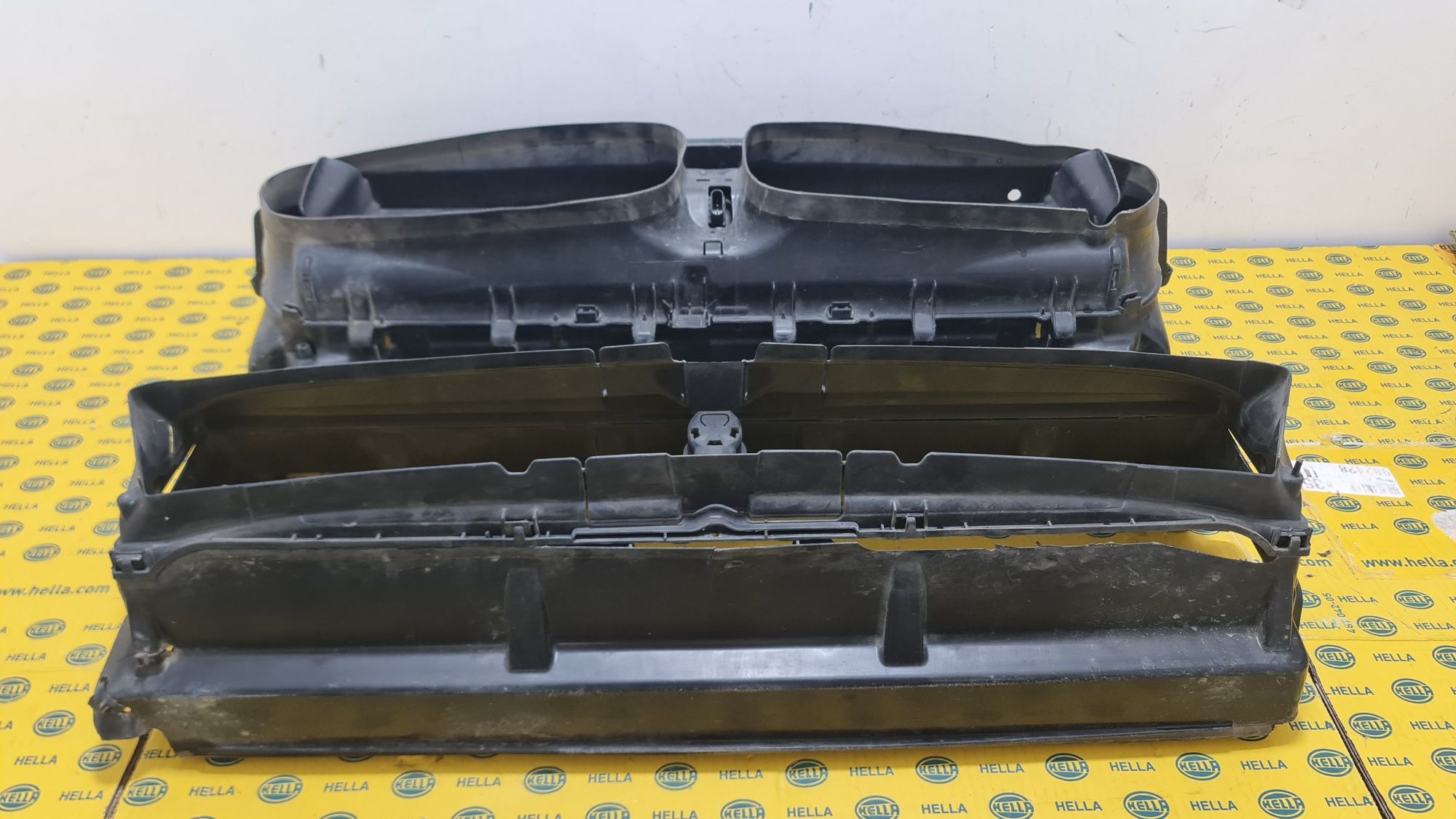 Trager hota clapete difuzor aer radiatoare BMW 5 f10 f11 7332893