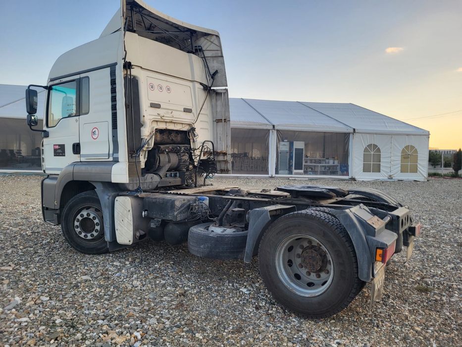 Vand Captractor Man anul 2004 si dezmebrez!!!