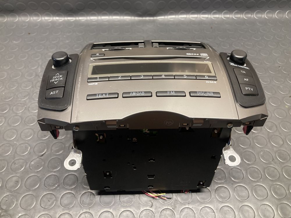 Радио/CD за тойота ярис/Toyota yaris 09-11г