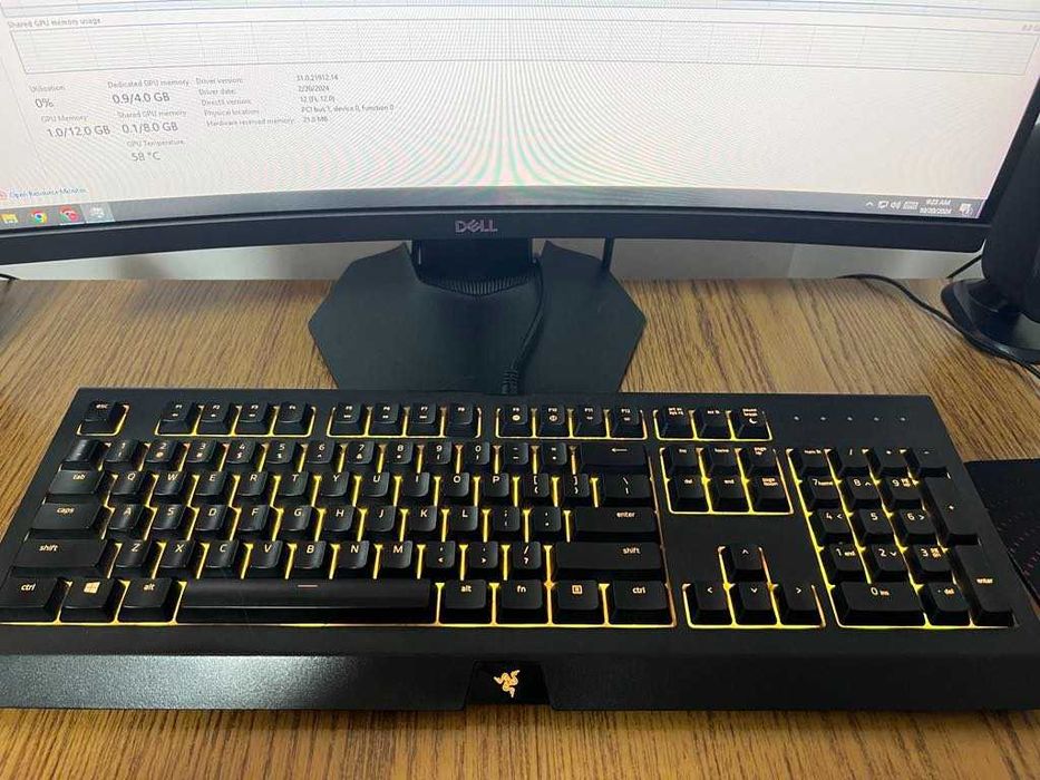 Calculator Gaming cu tot cu periferice