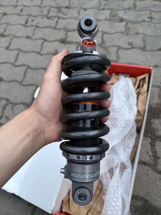 Amortizor Kawasaki ER6-N/F WP 4014 pentru coborare motocicleta