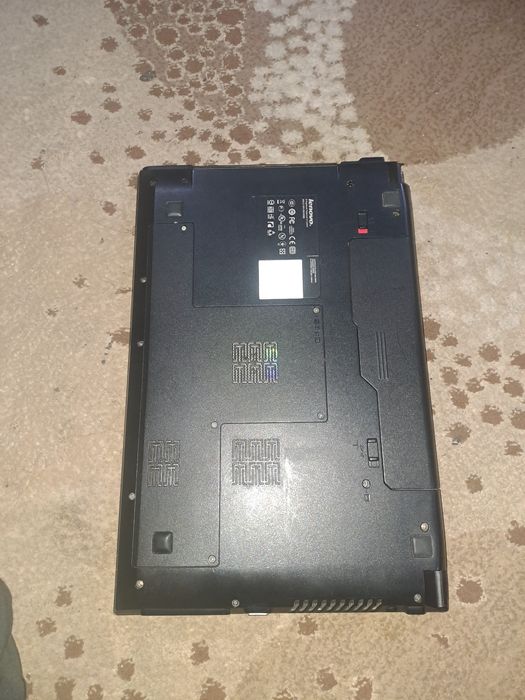 Lenova b570e sotiladi