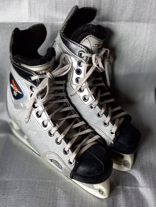 Patine de hochei CCM