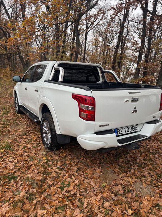 Mitsubishi L200                                        accept variante