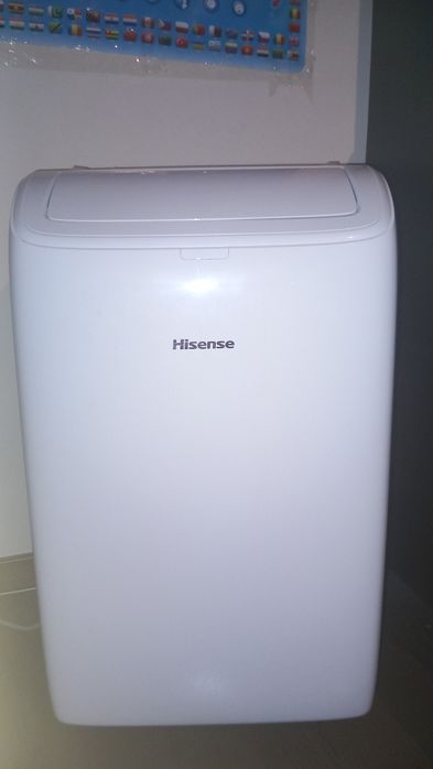 Aer conditionat portabil Hisense, 9k BTU, Wi-Fi, telecomandă