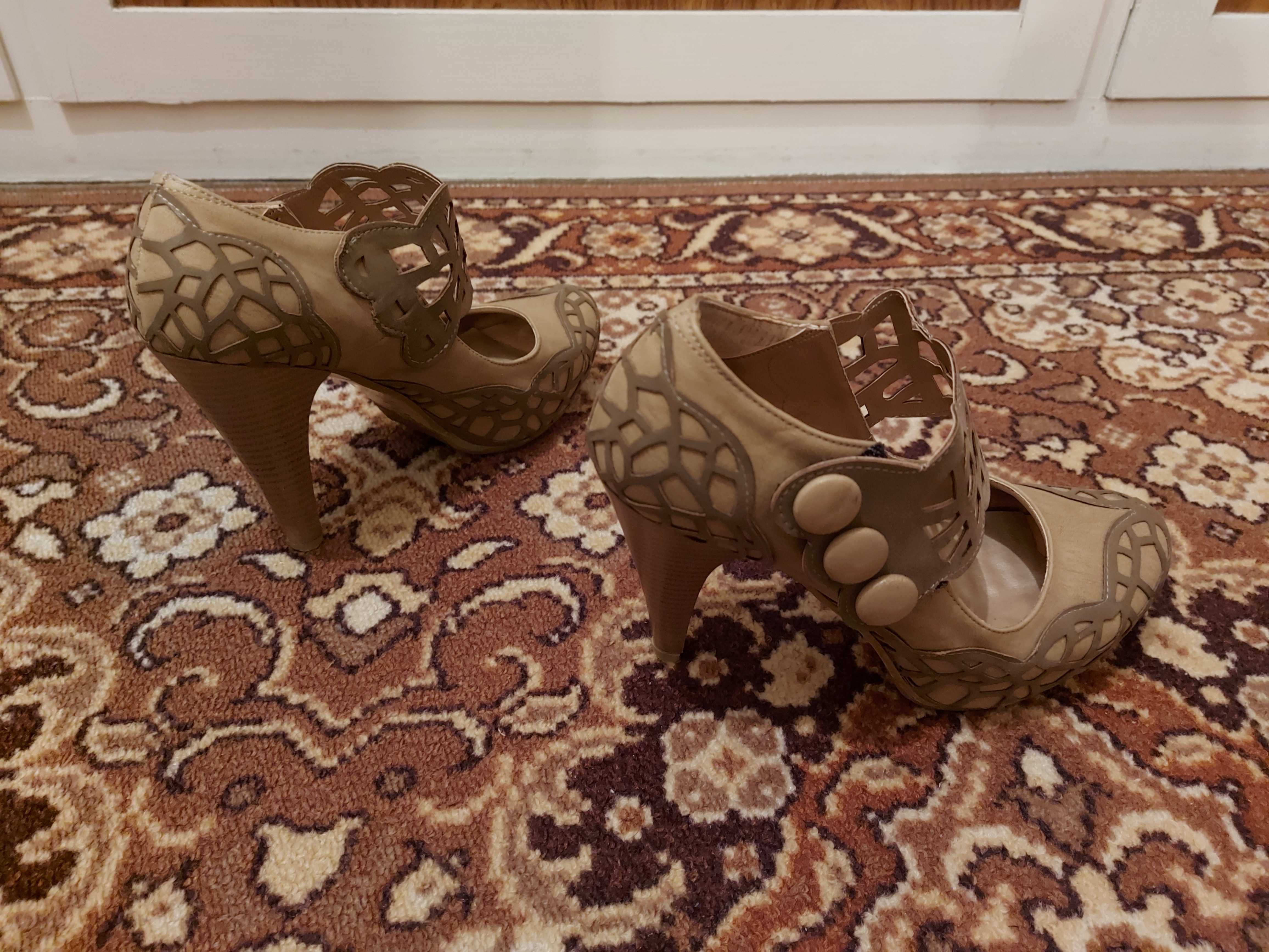 Нови дамски обувки Long life Indiana летни с висок ток № 37 сандали