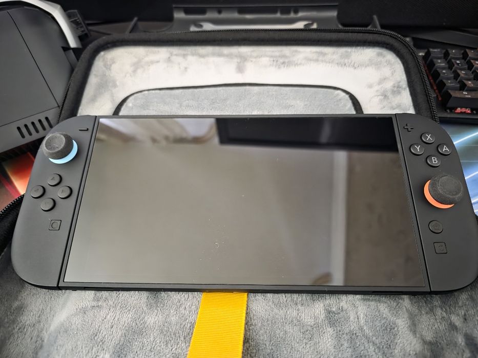 Nintendo switch 2в идеальном состоянии