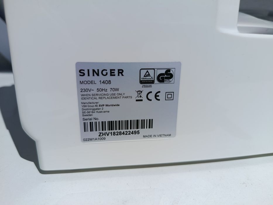 Mașina de cusut Singer Prelude 1408