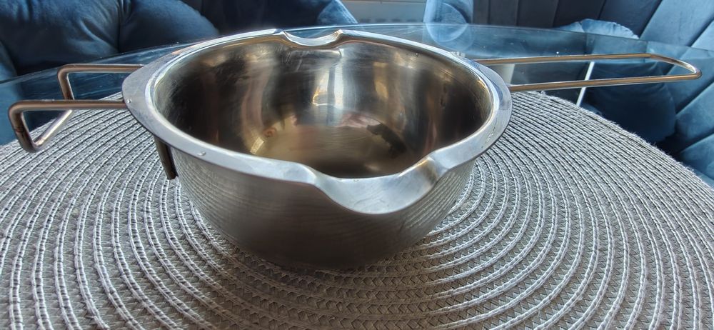 Vând ceara Soia, accesorii lumanari, cutii de carton