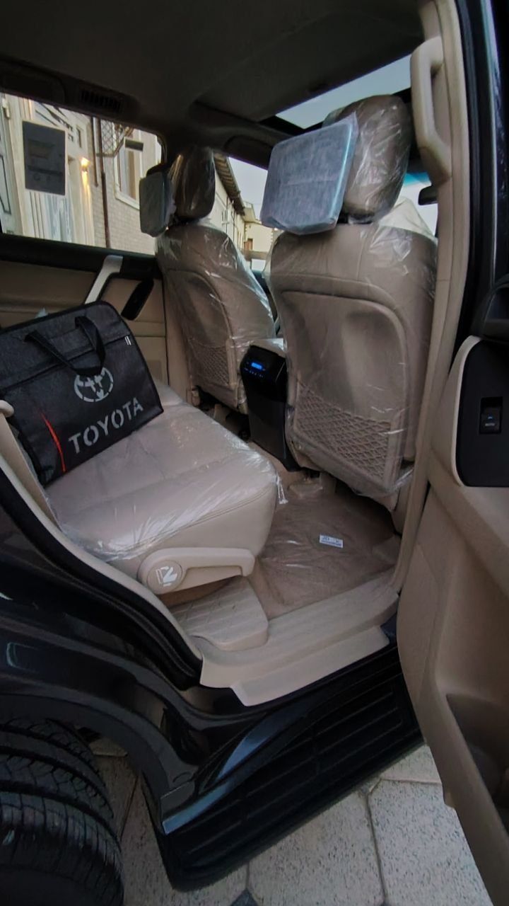 Tayota Prado 150