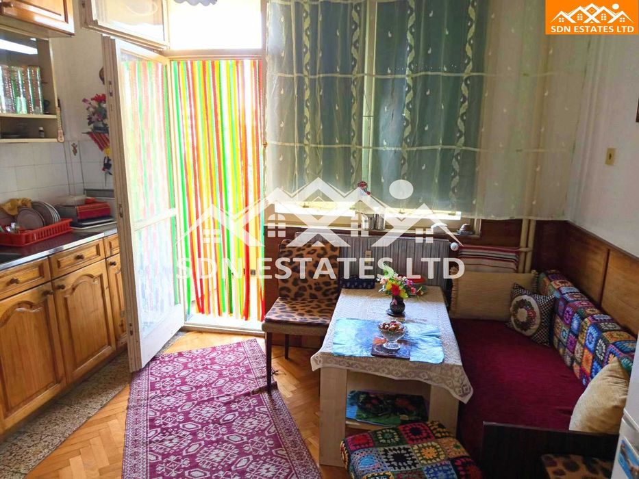 Продава се Тристаен апартамент в Казанлък - 95 кв.м за 1063 €/кв.м - Снимка #3