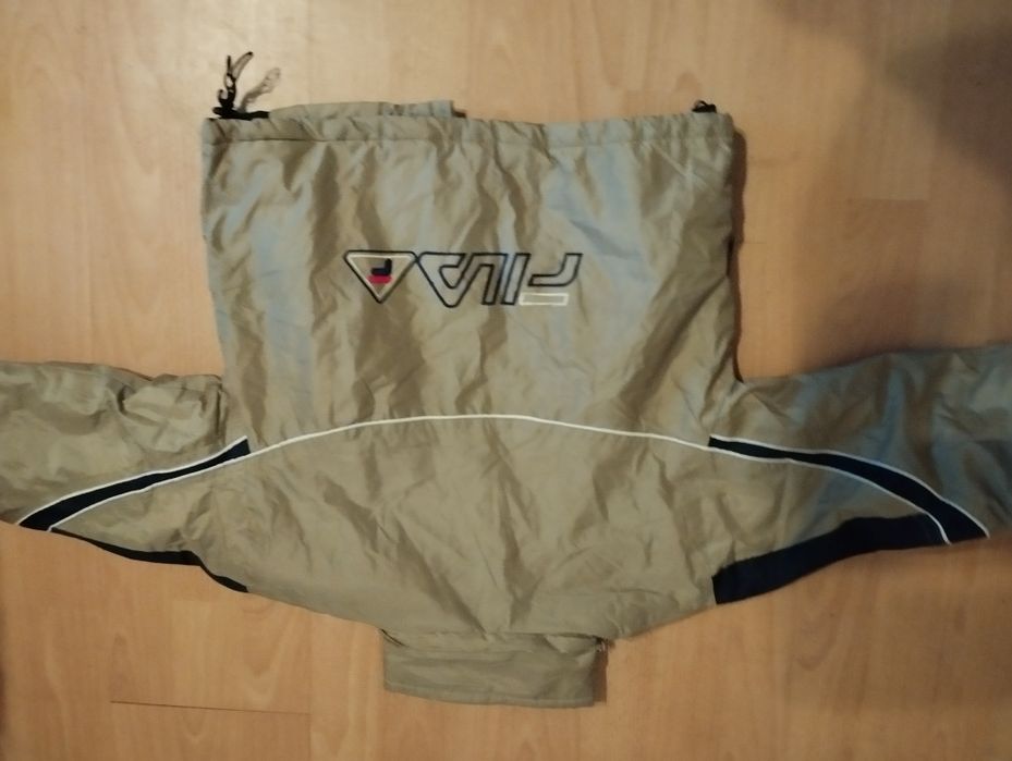 Jachetă călduroasă impermeabilă Filla pt copii+ghete+bluză,toate 100 l