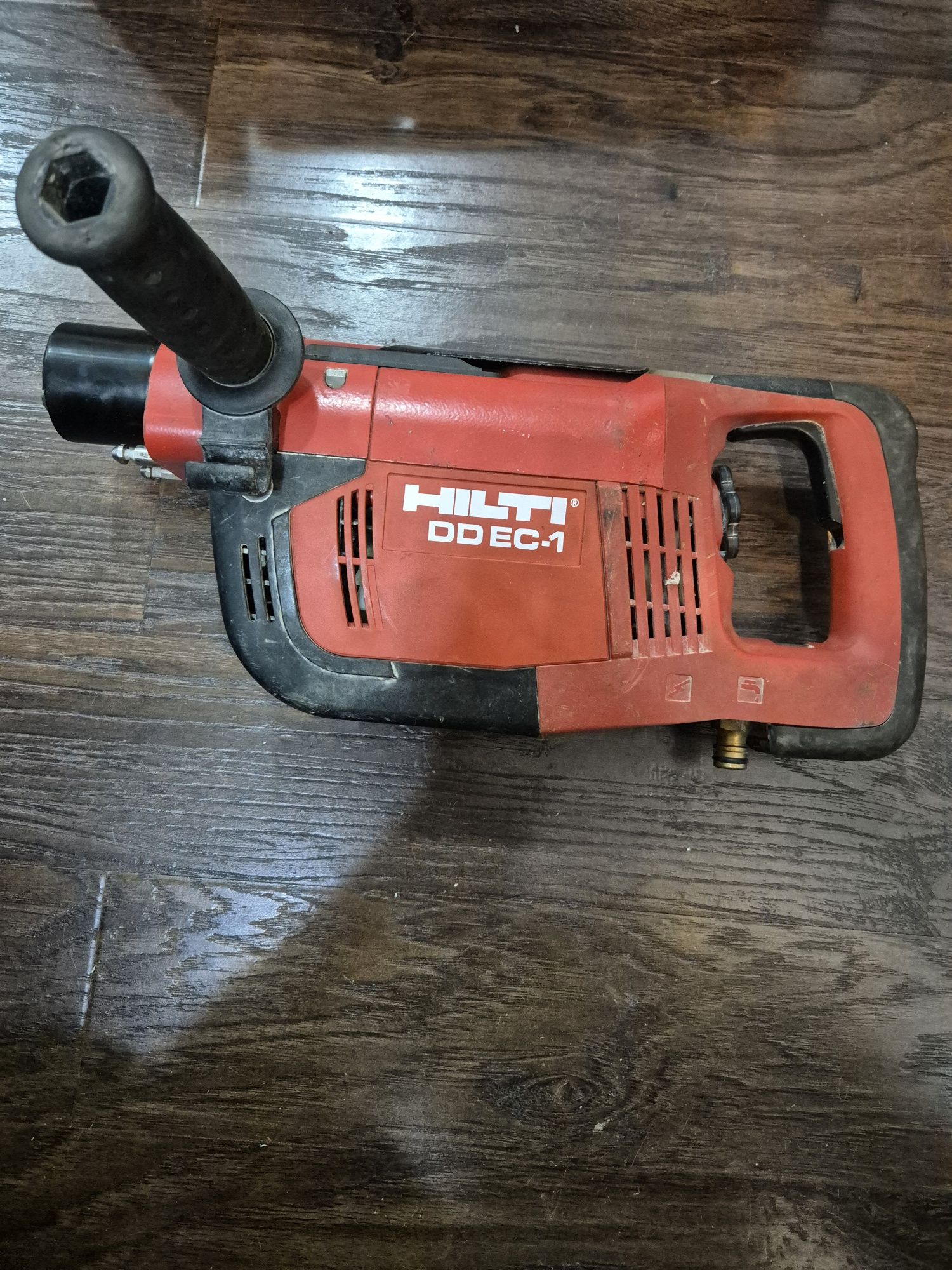 Mașină pentru carotat Hilti DDEC-1