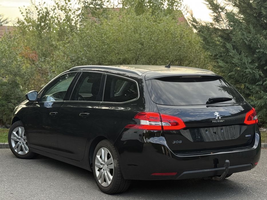 Peugeot 308 / 2015 / 1.6 HDI / Euro 6