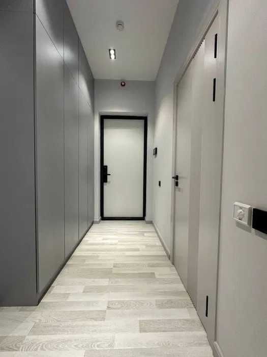 1-комнатная квартира-студия, 35.9 м², евро, U-Tower, эт.14/27, с меб!`