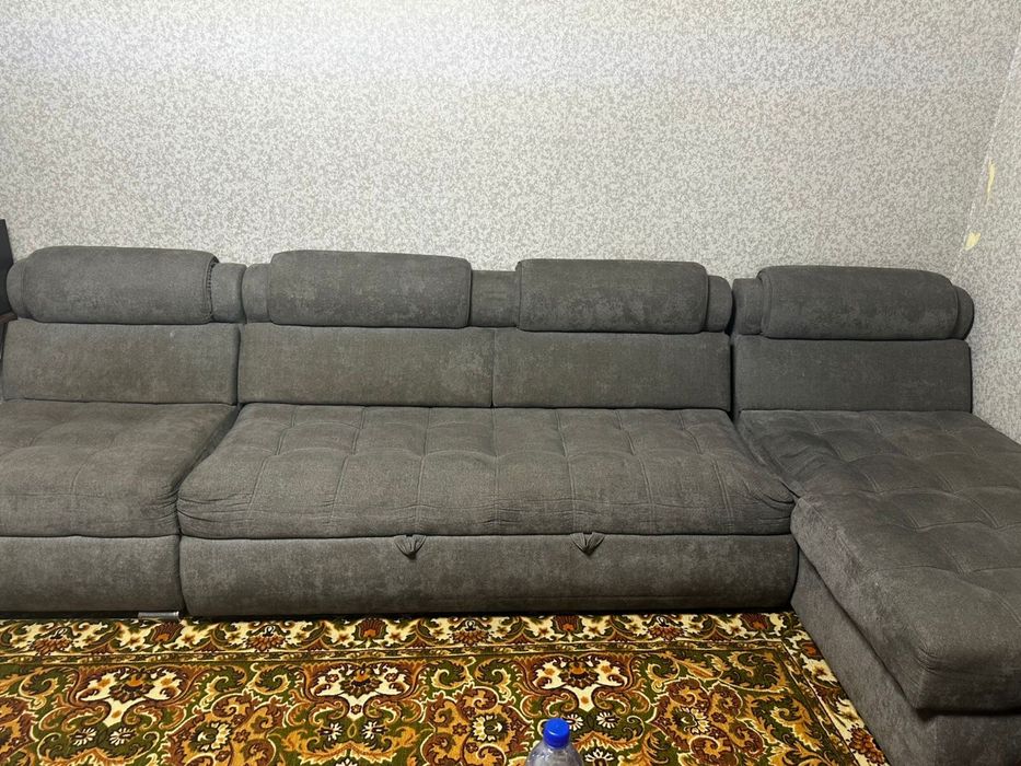 Диван угловой раздвижной!