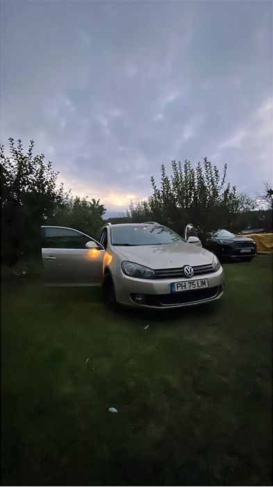 Volkswagen Golf VI