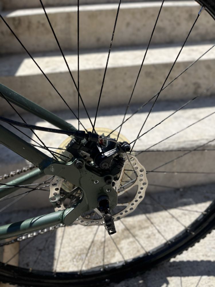 Triban GRVL 120 – gravel versatil, cu Microshift XLE și frâne pe disc