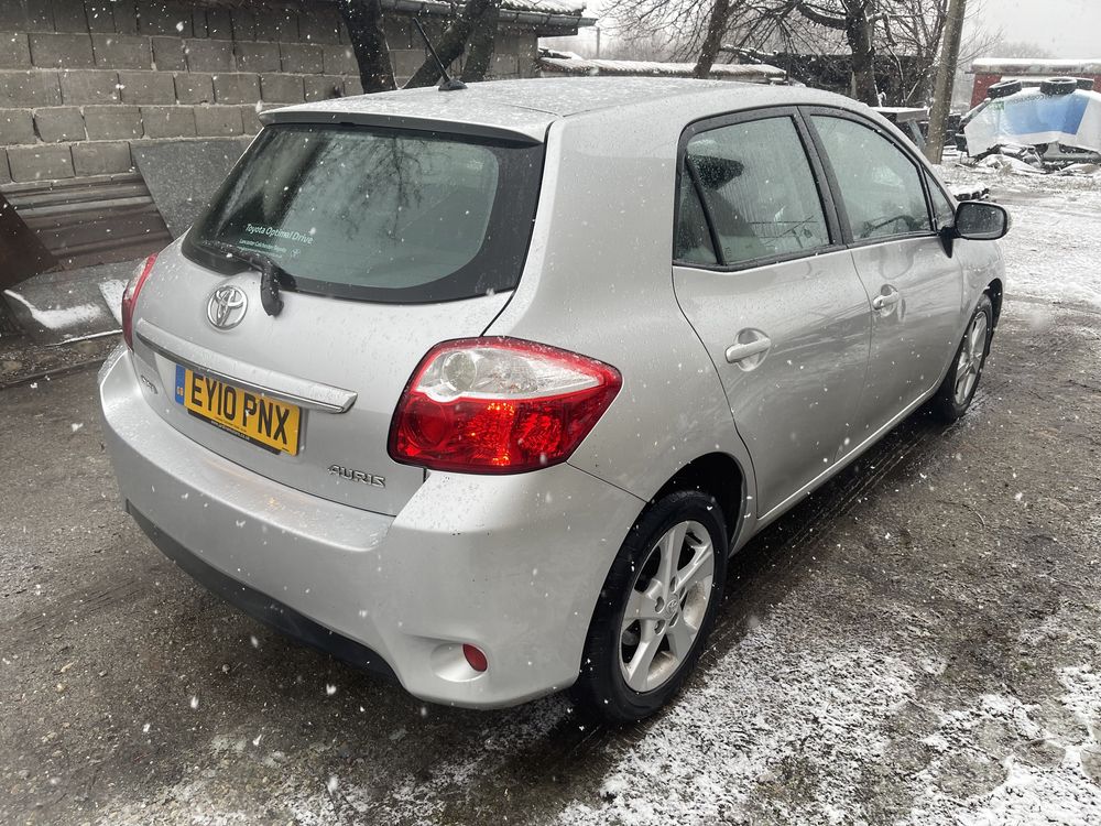 На Части Toyota Auris 1.6 ValveMatic 132к.с 2011г. НА ЧАСТИ