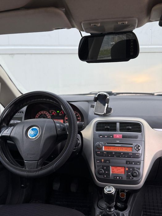 Fiat Grande Punto • 1.3 diesel • 90 cai • cutie 6+1 • Unic proprietar