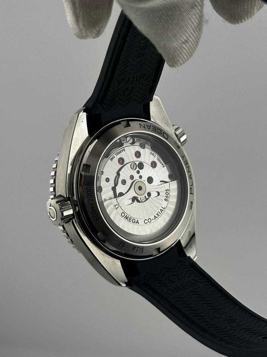 Omega GMT Planet Ocean