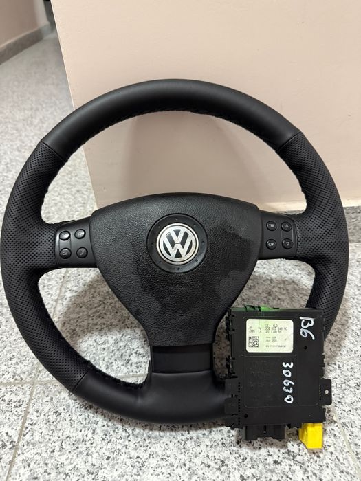 Mултифункционален волан VW GOLF 5/TOURAN/JETTA/PASSAT B6