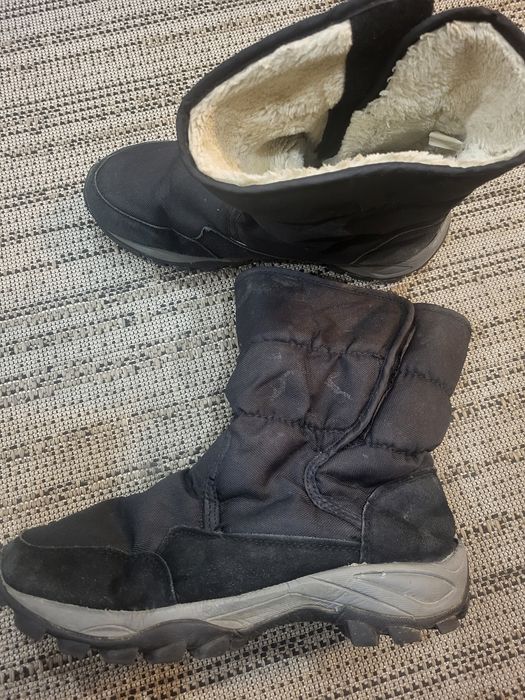 Зимние полусапожки, размер 40.