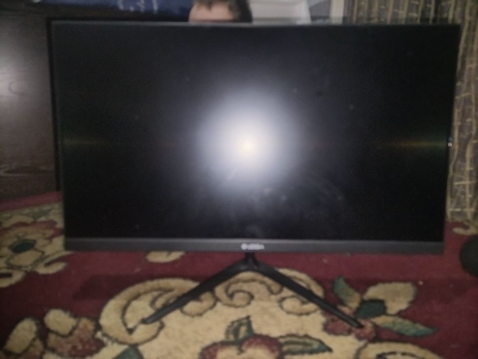 Монитор VEGA 75 GHZ