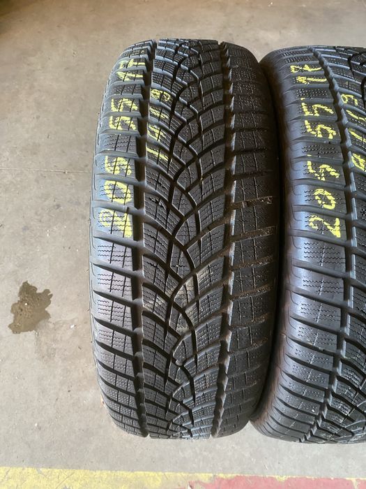 Anvelope iarna 205/55/17 Goodyear Ultra Grip Performance 205 55 17 R17
