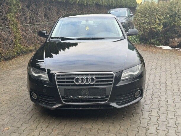 Dezmembrez audi a4 b8 2.0 caga