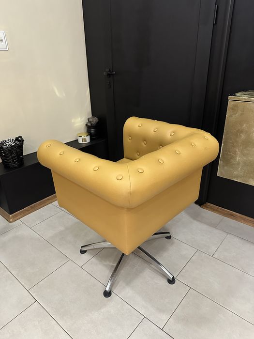 Фризьорска измивна колона и фризьорски стол