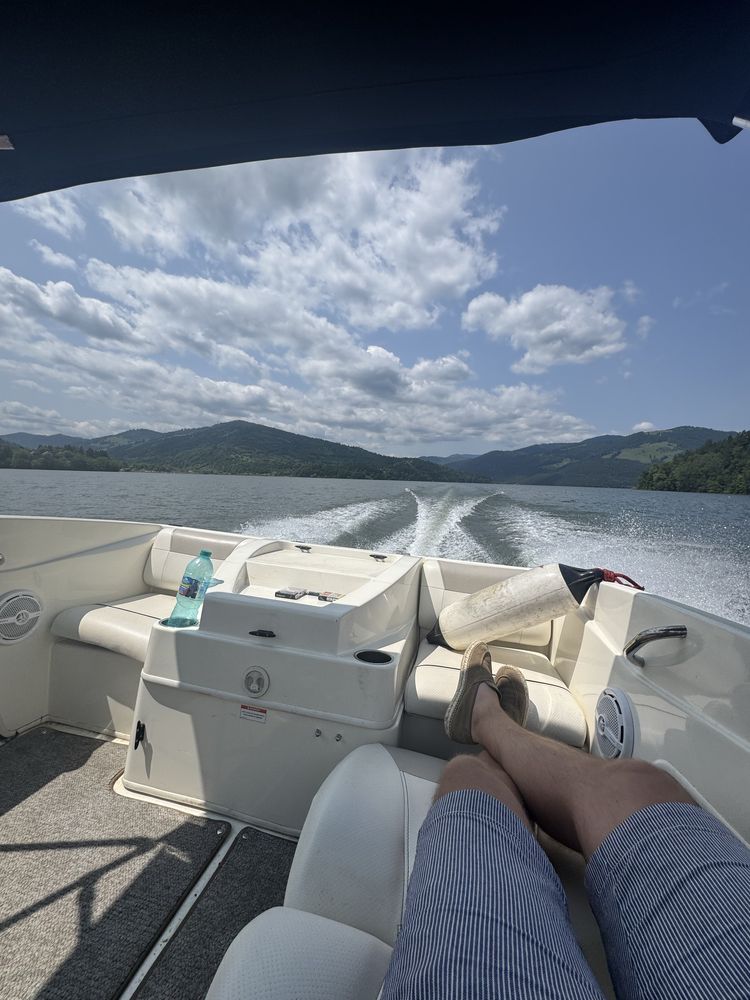 Barca Bayliner 175GT 2013, 220 ore, 6m lungime stare excelenta
