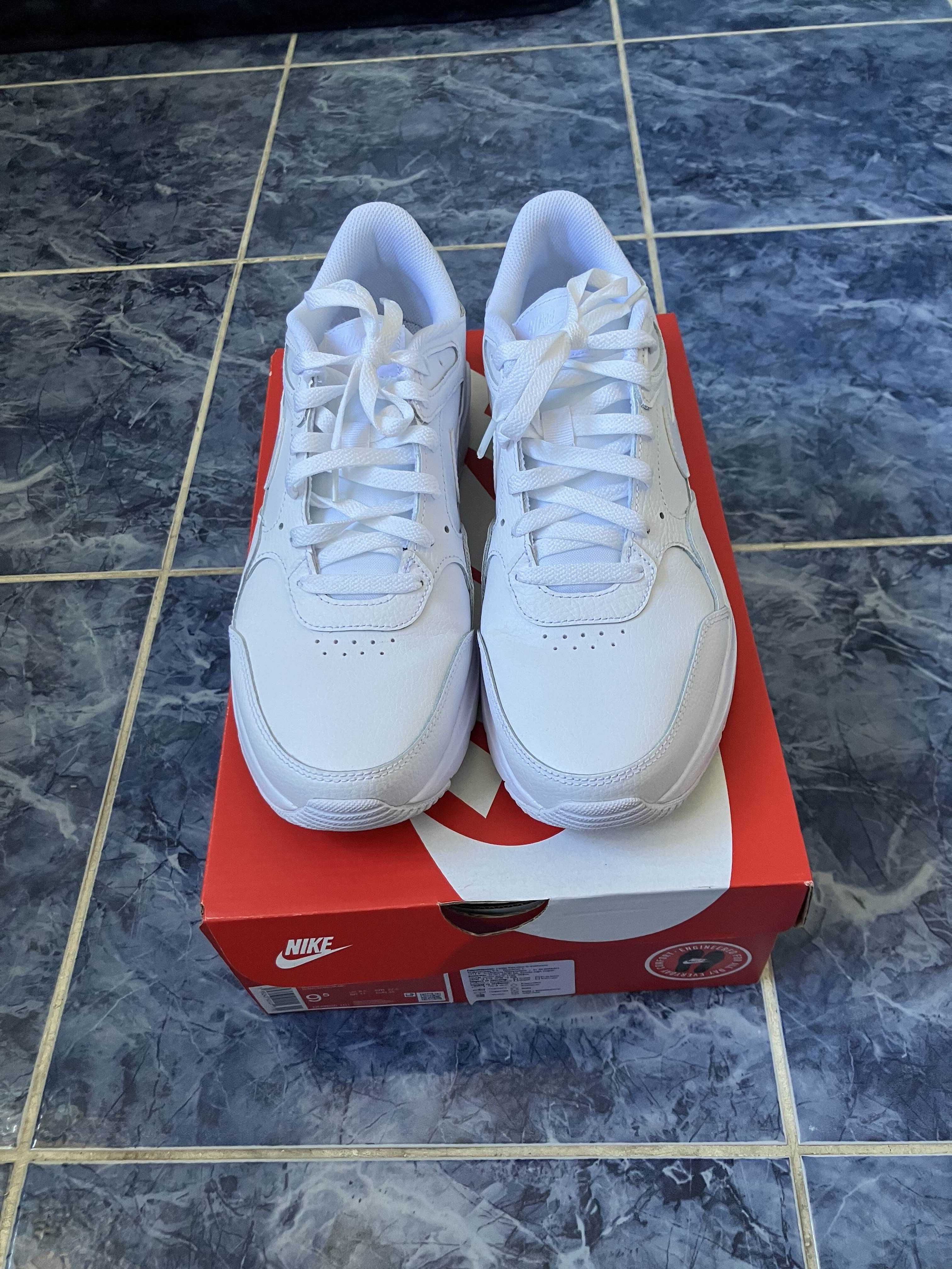 Nike Air Max SC LEA