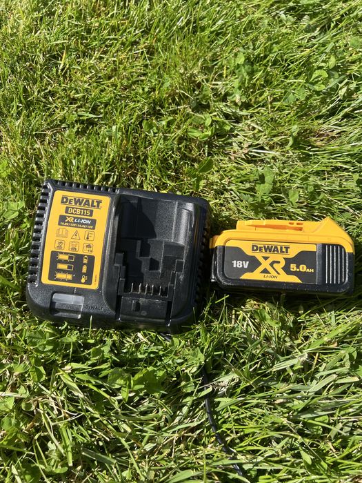 DeWALT Акумулаторна резачка