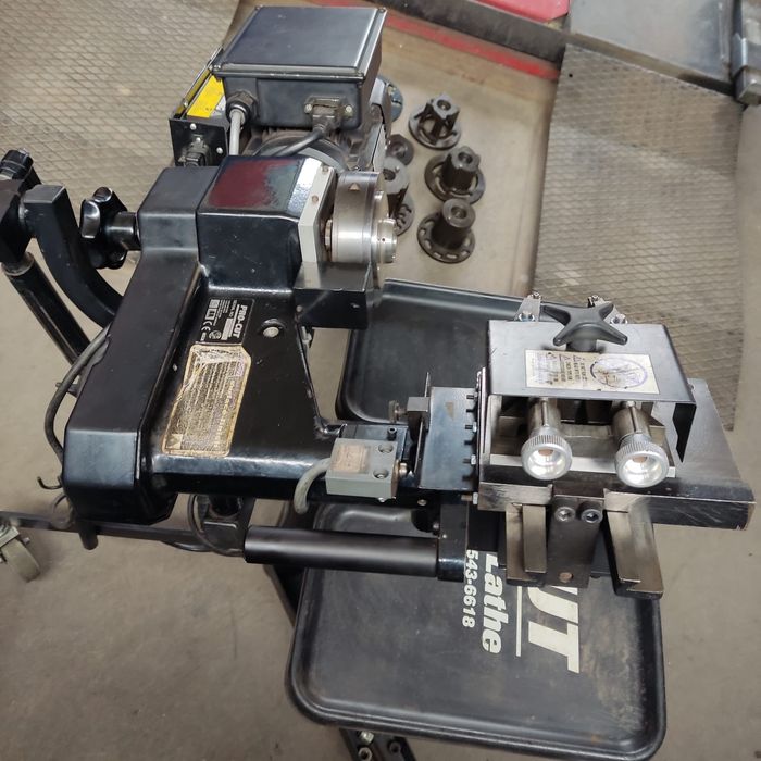 Продава ,може и бартер Pro cut 9.0 машина за изправяне, струговане на